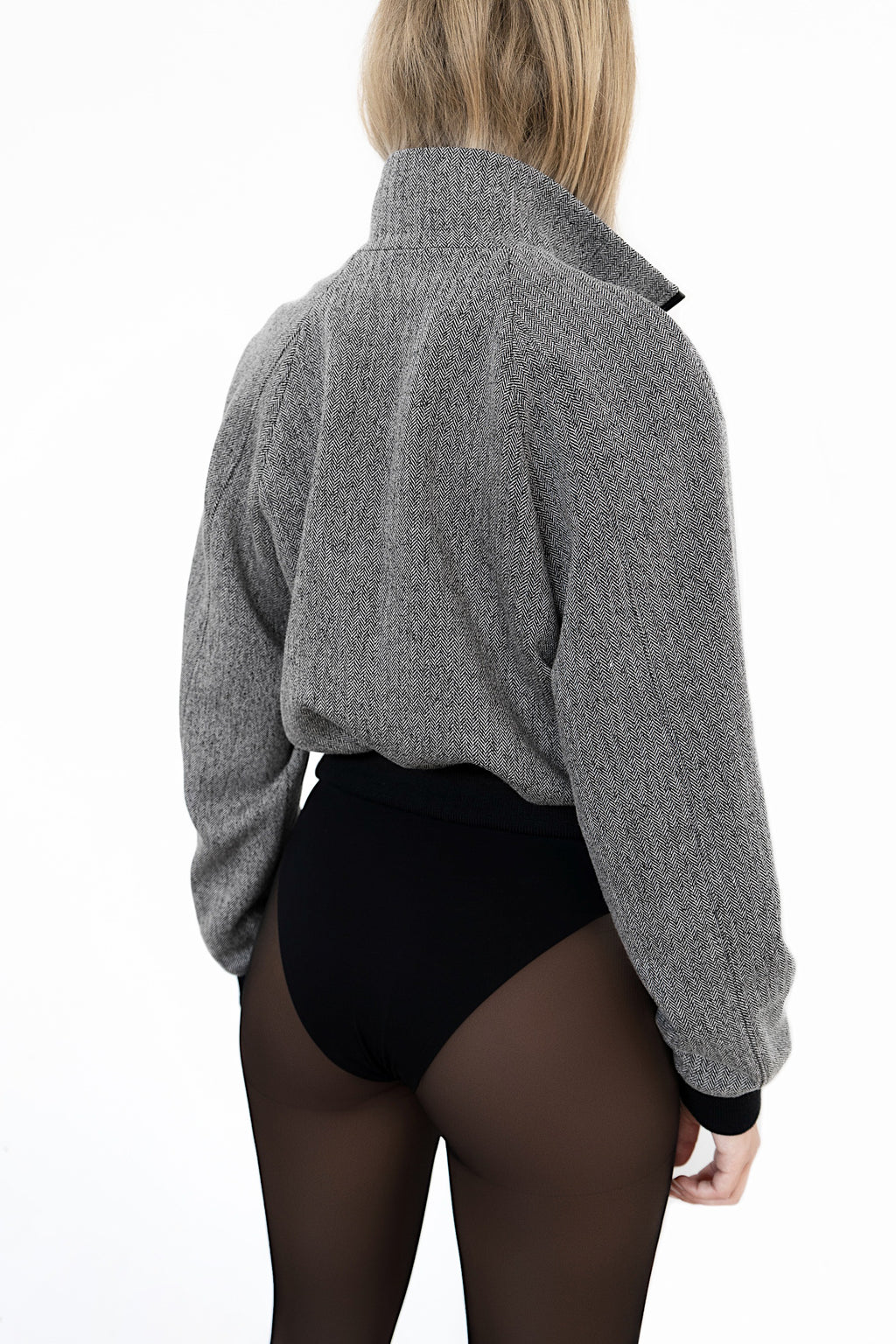 GREY BOMBER JACKET 01